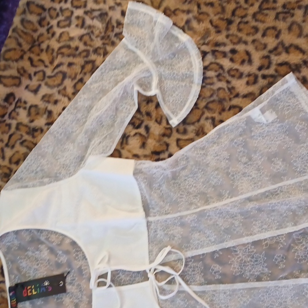 DOLLSKILL DELIA'S XXL WHITE TIE FRONT SHEER SLEEVES SHEER BACK  SOLID SKIRT - Picture 3 of 16